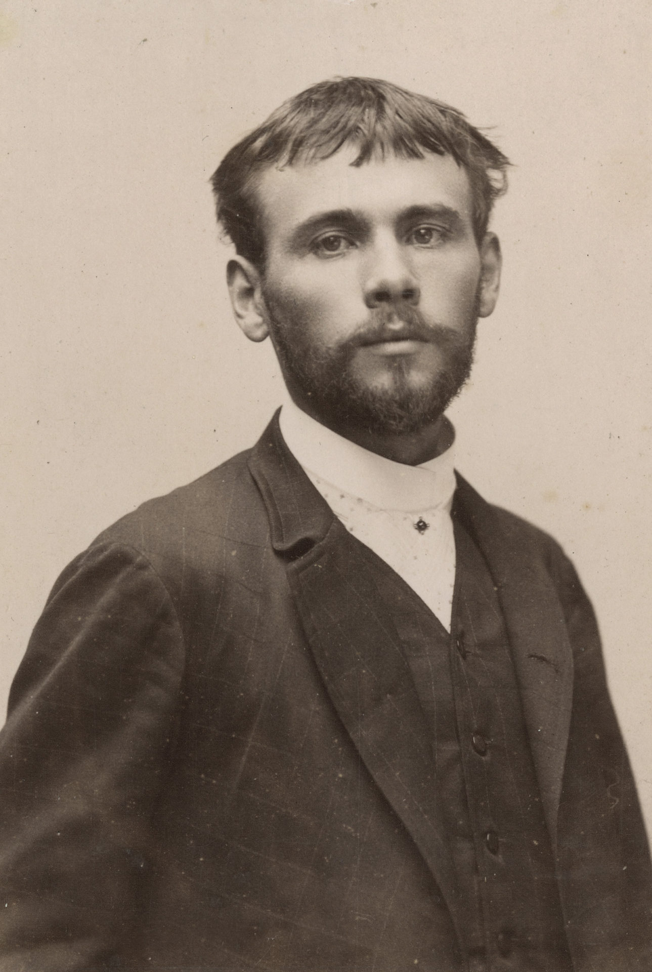 Which photograph shows Gustav Klimt?